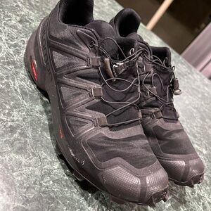Men’s Salomon Shoes